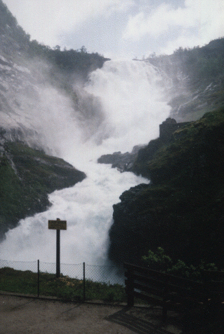 Wasserfall an der Flombahn, beim anklicken gibs noch mehr zu sehen